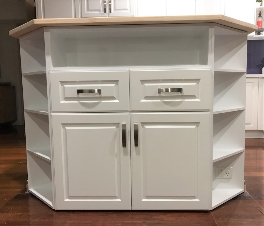 Clontarf custom kitchen cabinetry