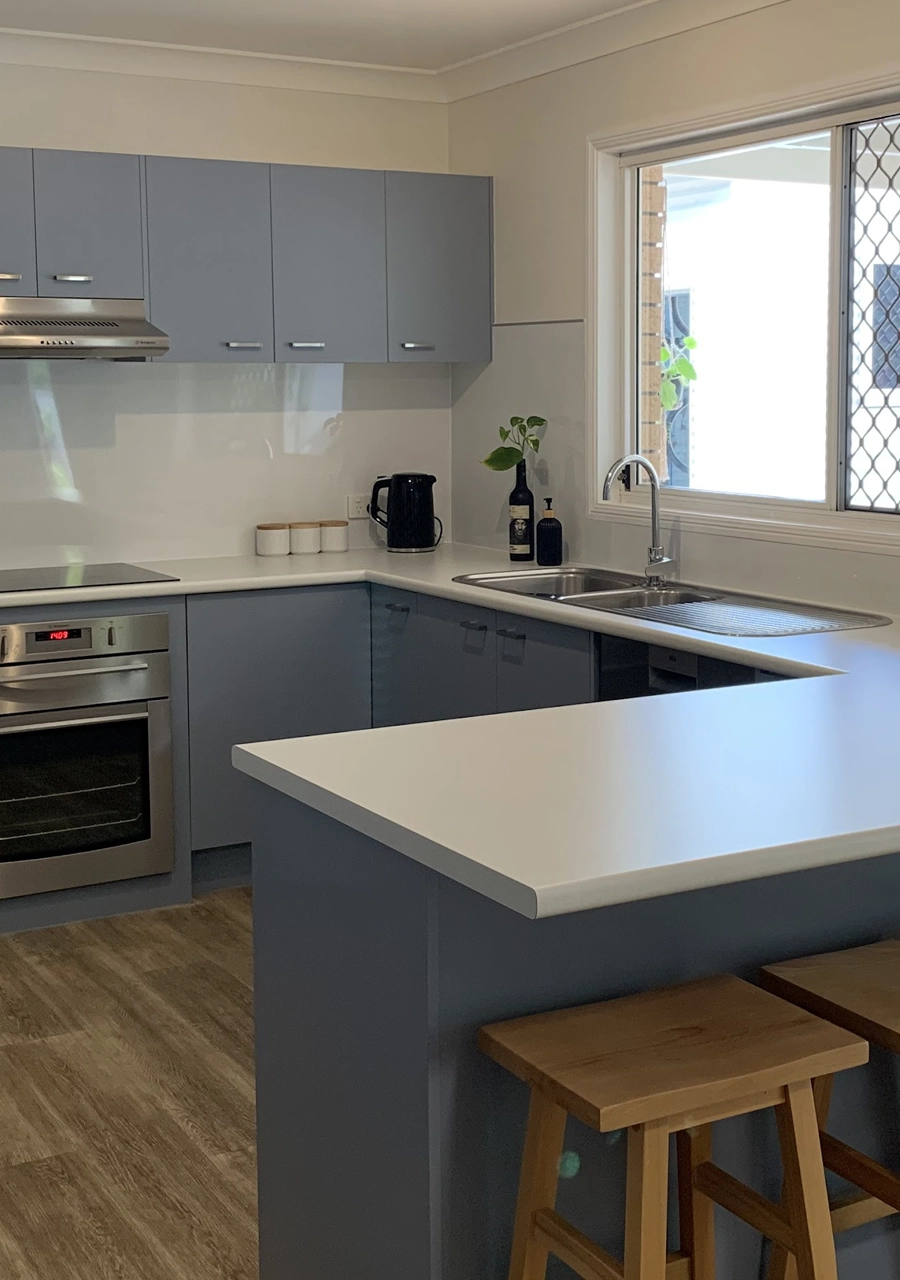Superior Benchtops Benchtop & Splashback Replacement